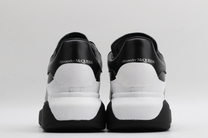 a1exa*der Mcqv*en sole sneakers