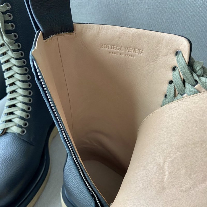 Bo*te*ga ve*ne*ta sneaker