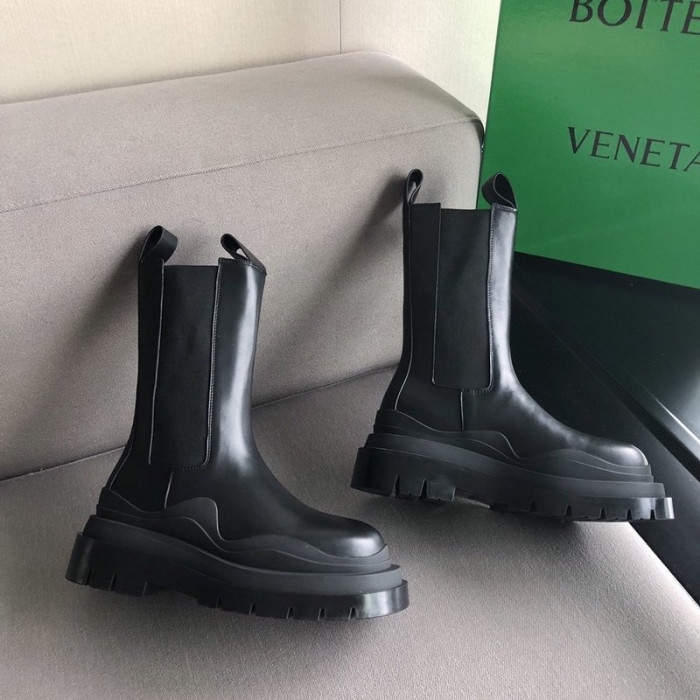 Bo*te*ga ve*ne*ta sneaker