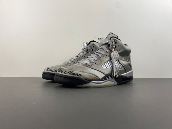 Air Jordan 5 OG “Wings” IO2038-001