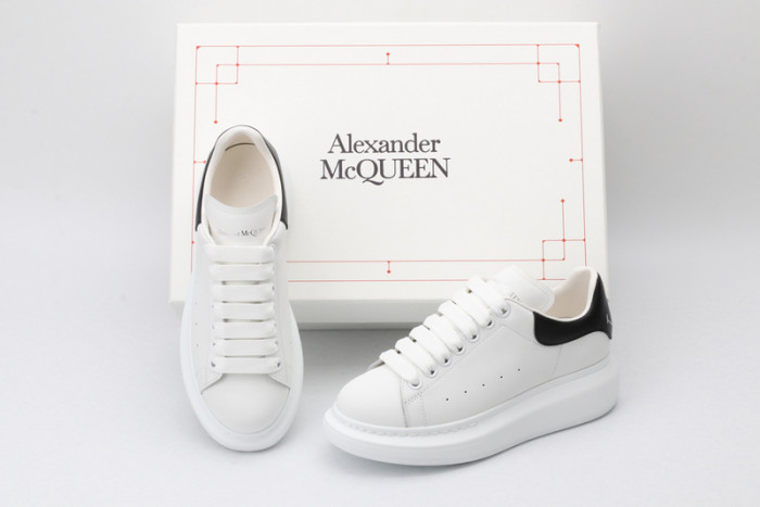 a1exa*der Mcqv*en sole sneakers