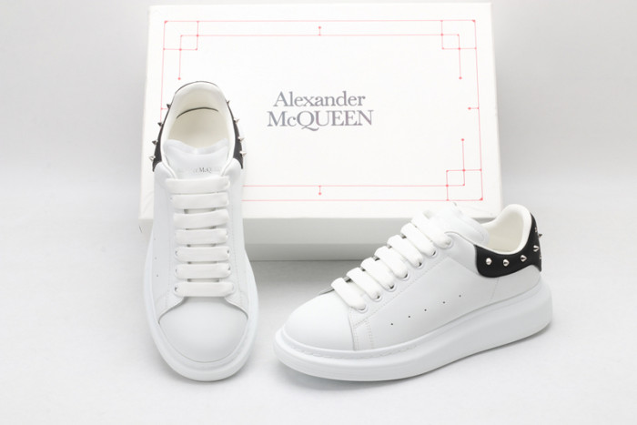 a1exa*der Mcqv*en sole sneakers