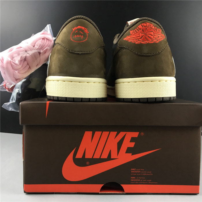 TRAVIS SCOTT AIR JORDAN 1 LOW DARK MOCHA CQ4277-001