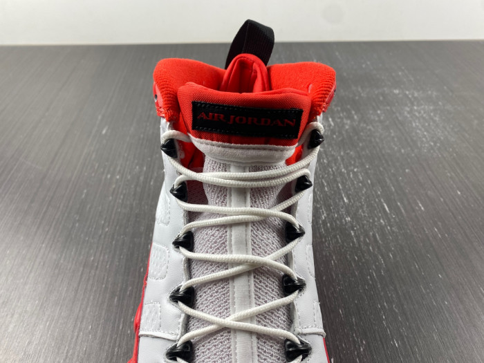 AIR JORDAN 9 RETRO 