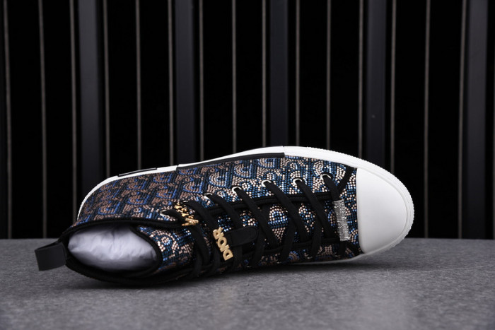 DR B23 OBLIQUE HIGH TOP SNEAKER