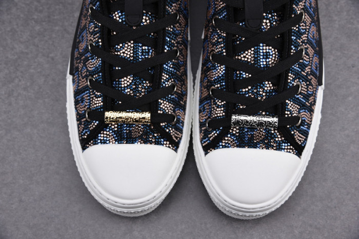 DR B23 OBLIQUE HIGH TOP SNEAKER