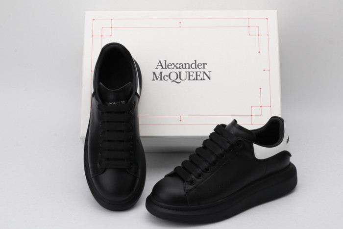 a1exa*der Mcqv*en sole sneakers