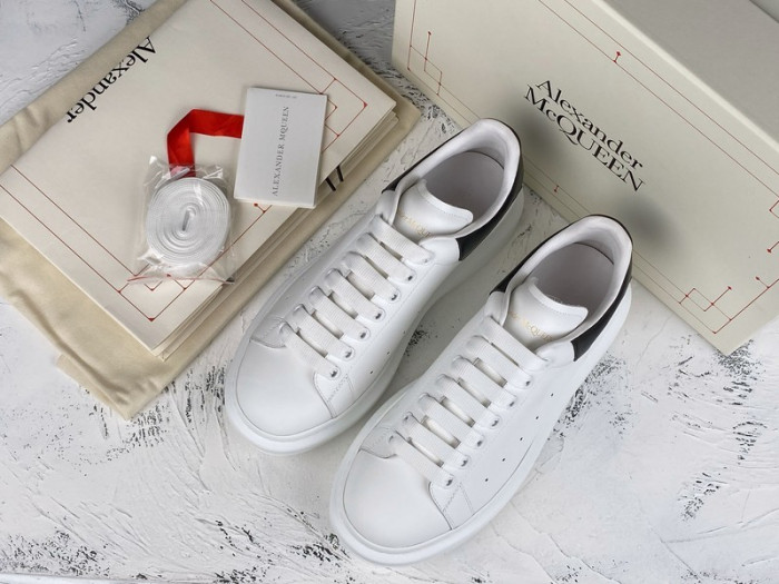 a1exa*der Mcqv*en sole sneakers black