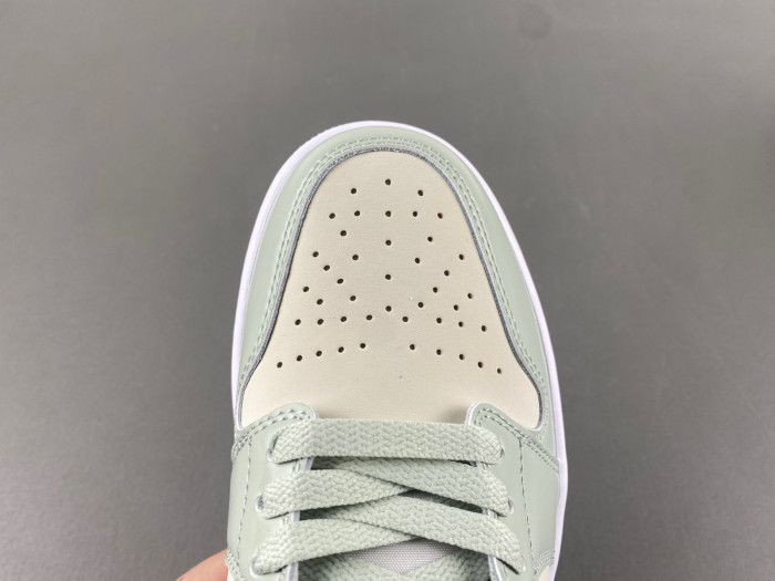 Air Jordan 1 Low HF4078-100