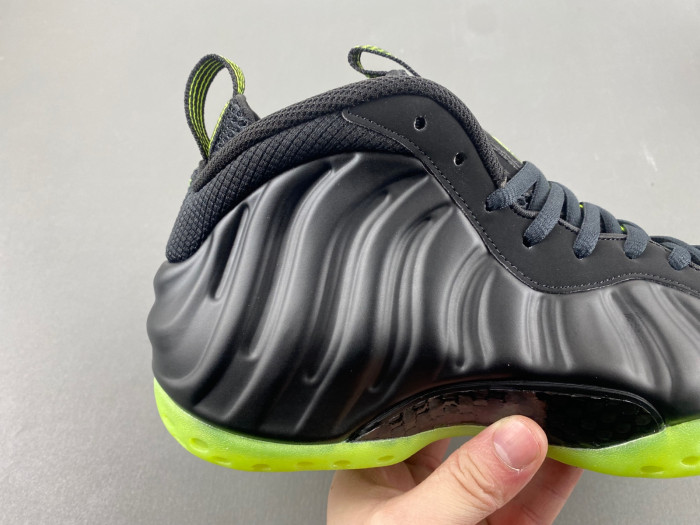 Nike Air Foamposite One “Volt” HF2902-001