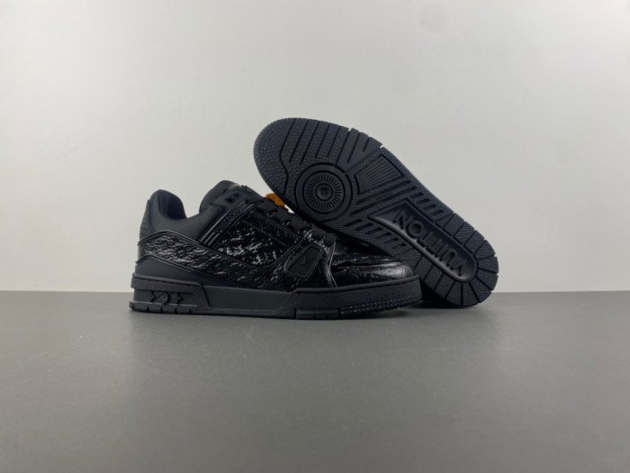 l0vis Vvtt0n lv trainer lvt-198