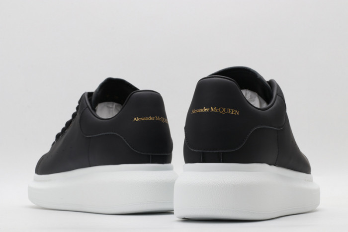 a1exa*der Mcqv*en sole sneakers