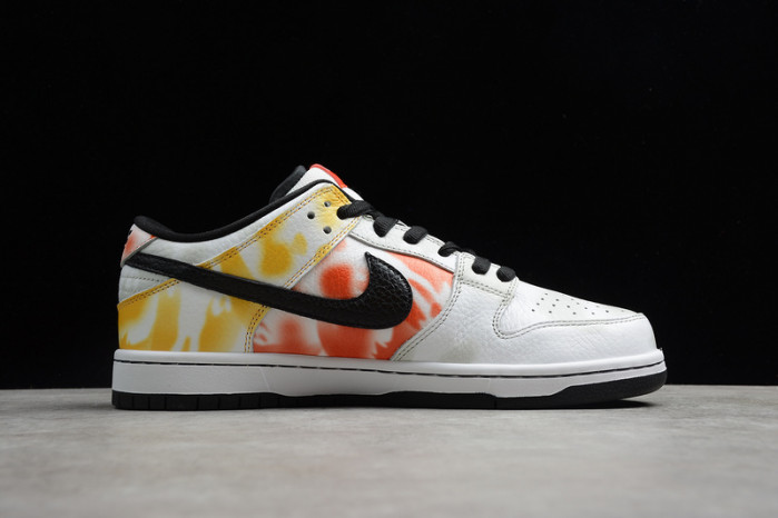 NIKE SB DUNK LOW ROSWELL RAYGUN WHITE BQ6832-101