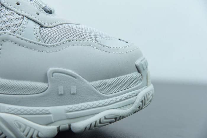 BL TRIPLE S TRAINERS