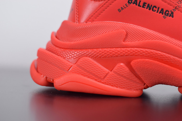 BL TRIPLE S TRAINERS