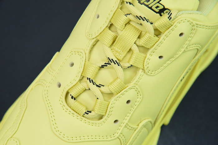 BL TRIPLE S TRAINERS