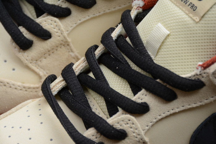 Nike SB Dunk Low Pro Hennessy BQ6817-100