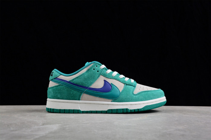 Nike Dunk Low SE “85” DO9457-101