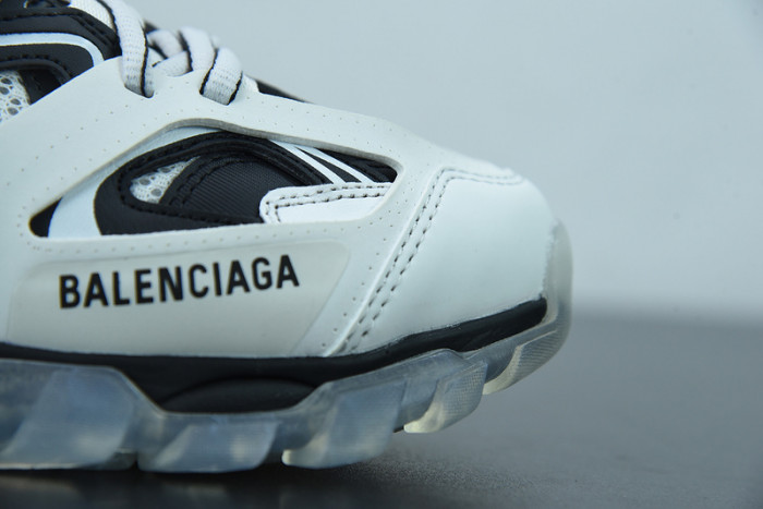 BL TRIPLE S TRAINERS