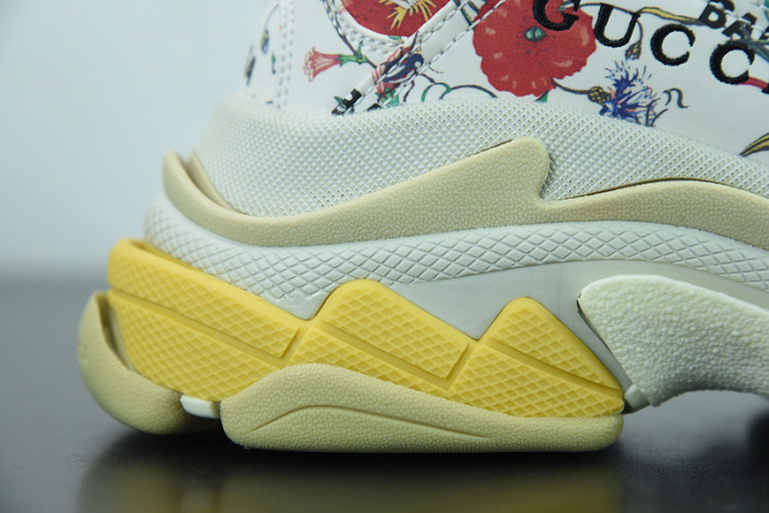 BL TRIPLE S TRAINERS