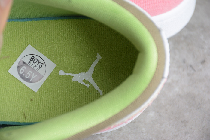 AIR JORDAN 1 LOW SE GS 