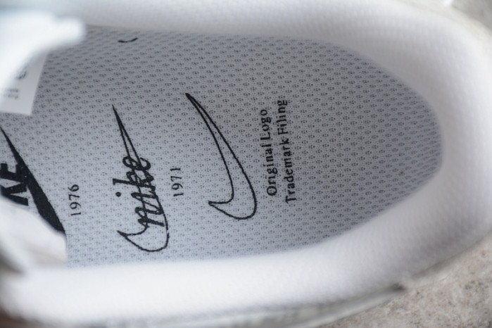 NIKE Air Force 1 DA8302-333