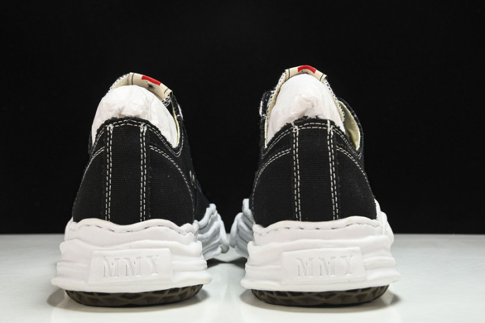 Ma*s*n mihara yasuhiro sneaker mmy-31