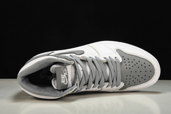 Air Jordan 1 High OG ‘Stealth 555088-037