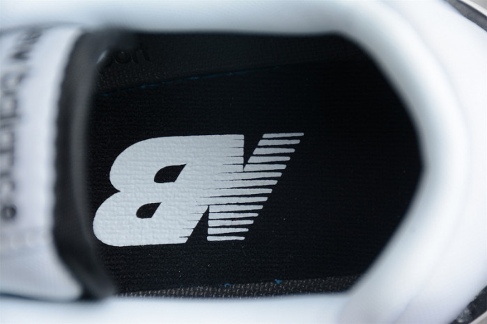 new Ba1an*e 550 white black bb550ha1