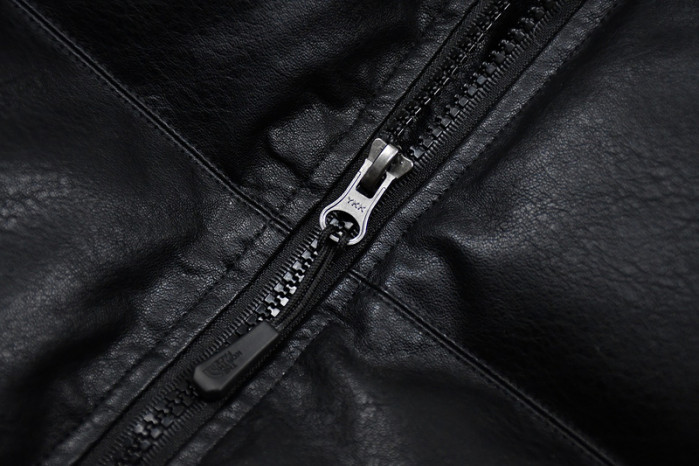 S*p*e x the n0*h f**e 17fw leather nuptse jacket