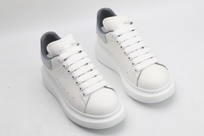 a1exa*der Mcqv*en sole sneakers