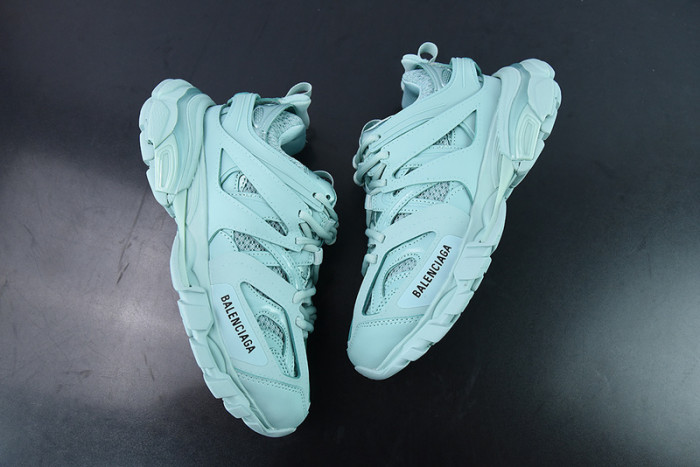 BC TRACK 542023 W2LA2 4010