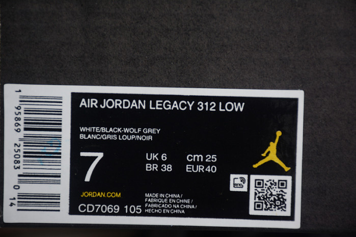 AIR JORDAN LEGACY 312 LOW 