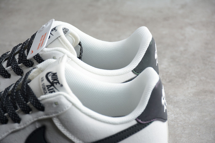 NIKE Air Force 1 315122-104