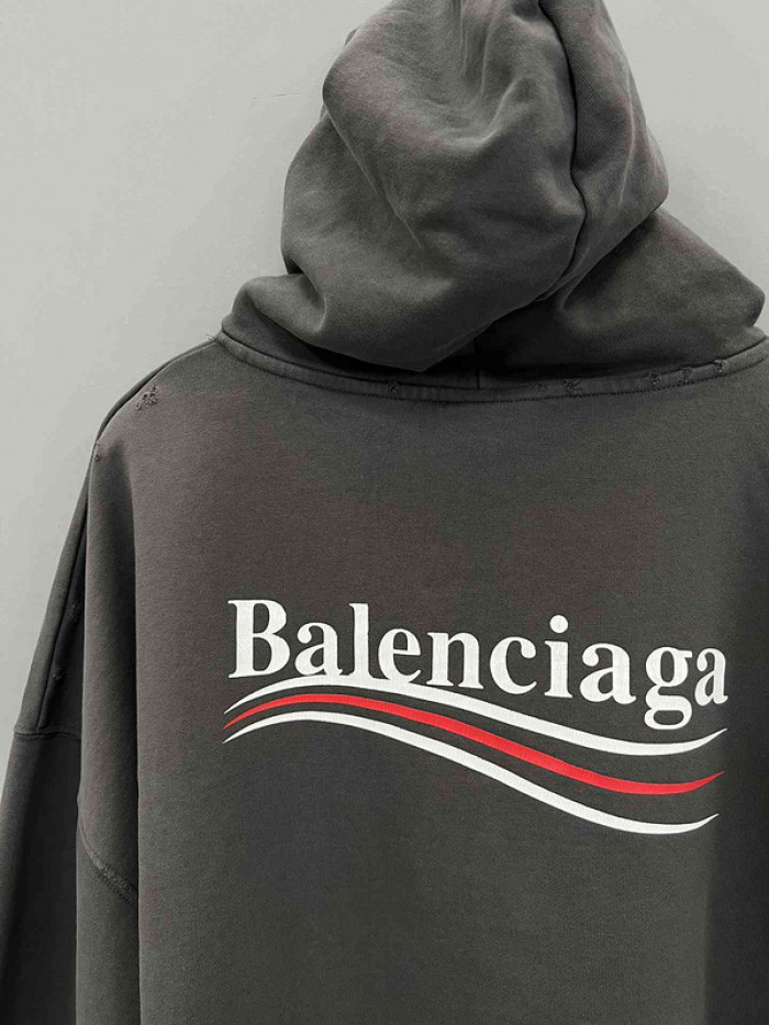 B*ALENCI*GA B024