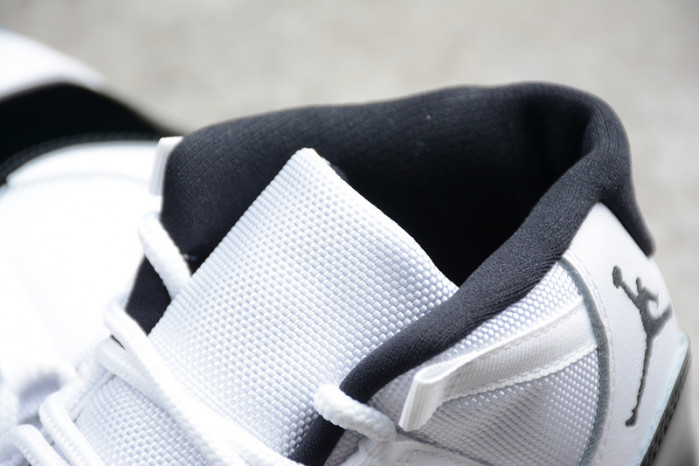 Air Jordan 11 "Concord" 2018 378037-100