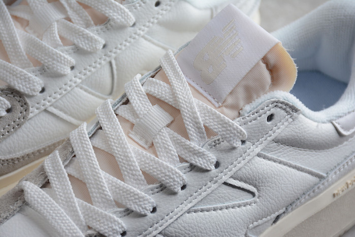 new Ba1an*e ct302 white moonbeam ct302ob