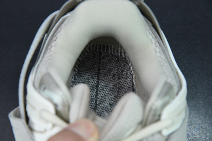 BC TRACK 542023 W3FE4 9697