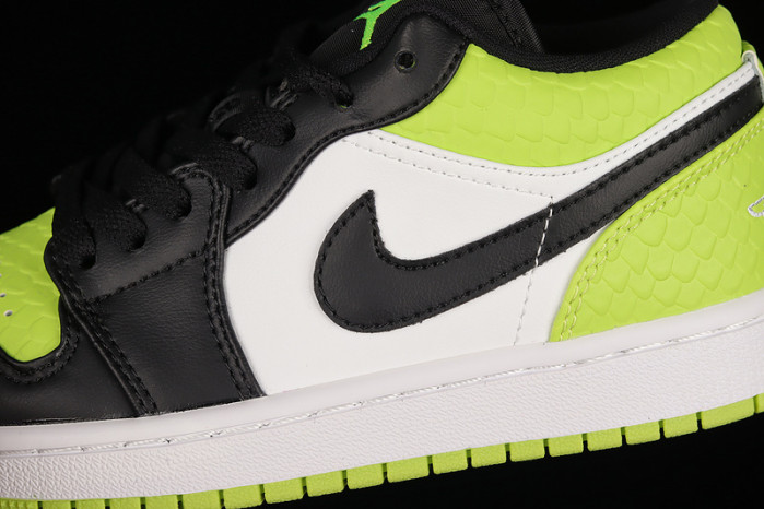 AIR JORDAN 1 LOW "VIVID GREEN SNAKESKIN