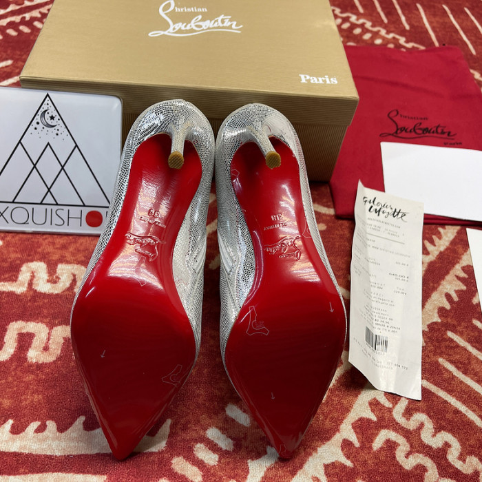 Ch**an louboutin heel