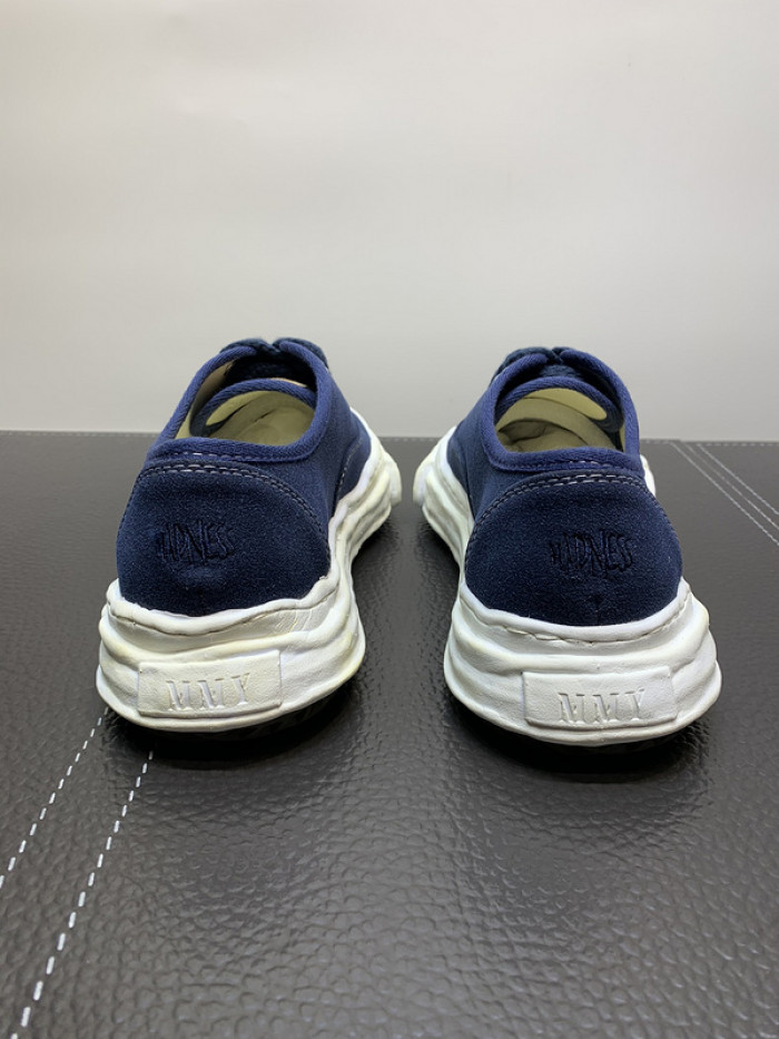 Ma*s*n mihara yasuhiro sneaker mmy-14