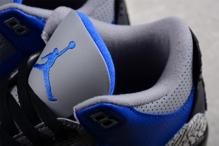 Air Jordan 3 “Varsity Royal” CT8532-400