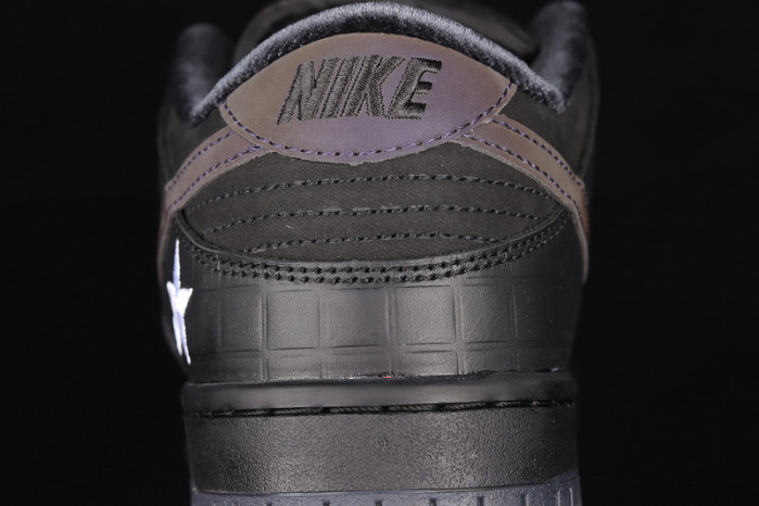 Familia Nike SB Dunk Low First Avenue Prince DJ1159-001