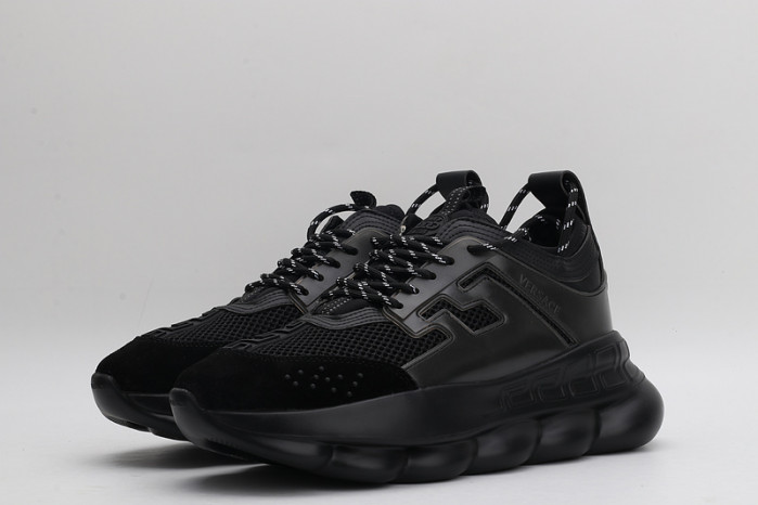 VERSA CHAIN REACTION SNEAKERS