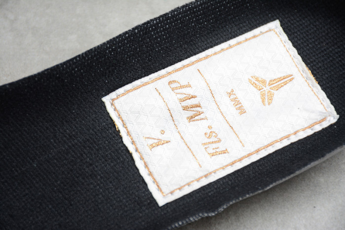 ZOOM KOBE 5 PROTRO PRELUDE FINALS MVP MULTI-COLOR 639691-700