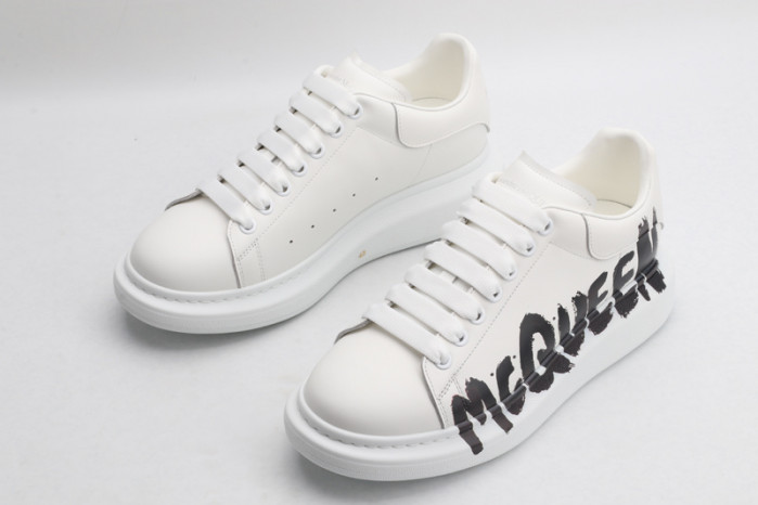 a1exa*der Mcqv*en sole sneakers