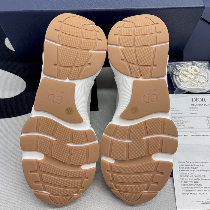 DR B22 TRAINER SNEAKER