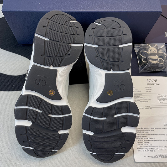 DR B22 TRAINER SNEAKER