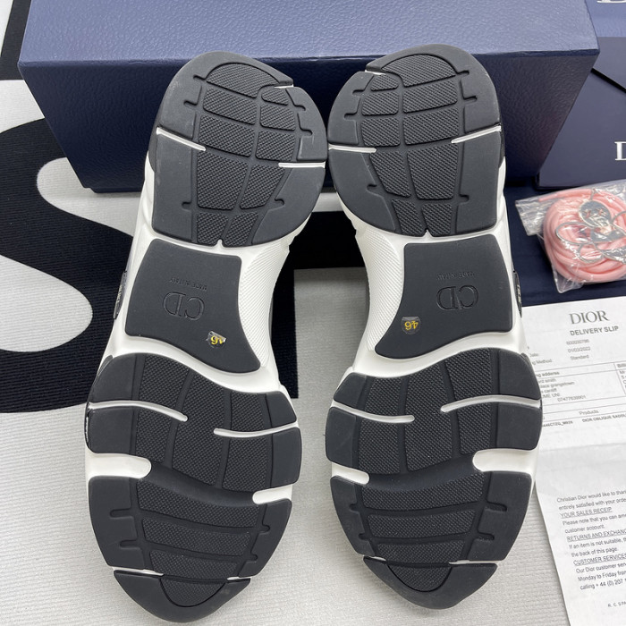 DR B22 TRAINER SNEAKER