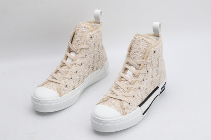 DR B23 OBLIQUE HIGH TOP SNEAKER